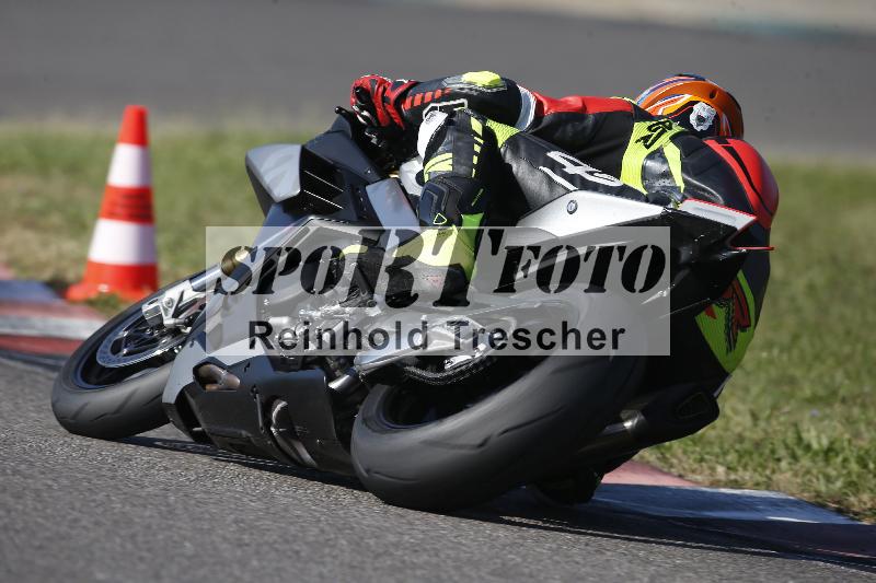 /Archiv-2023/69 08.09.2023 Speer Racing ADR/Gruppe gelb/backside